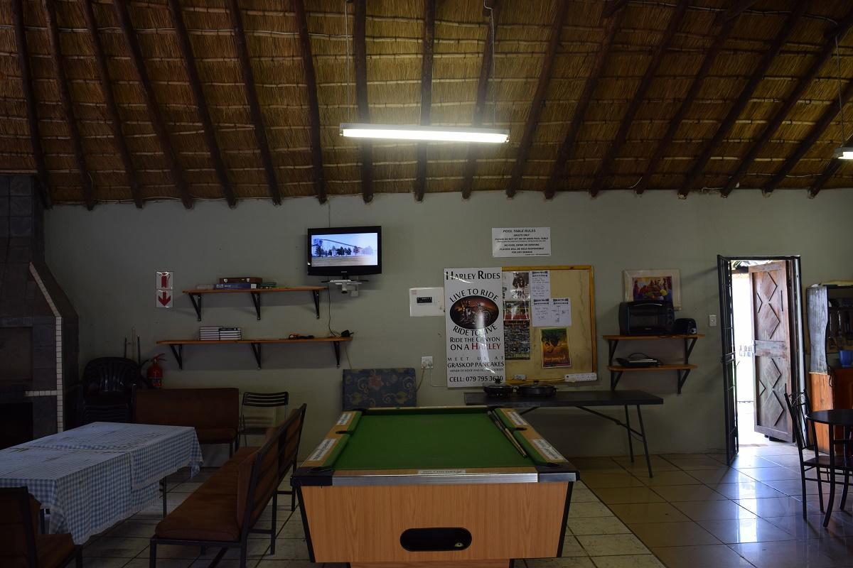 Sheri'S Lodge & Backpackers Graskop Exterior photo