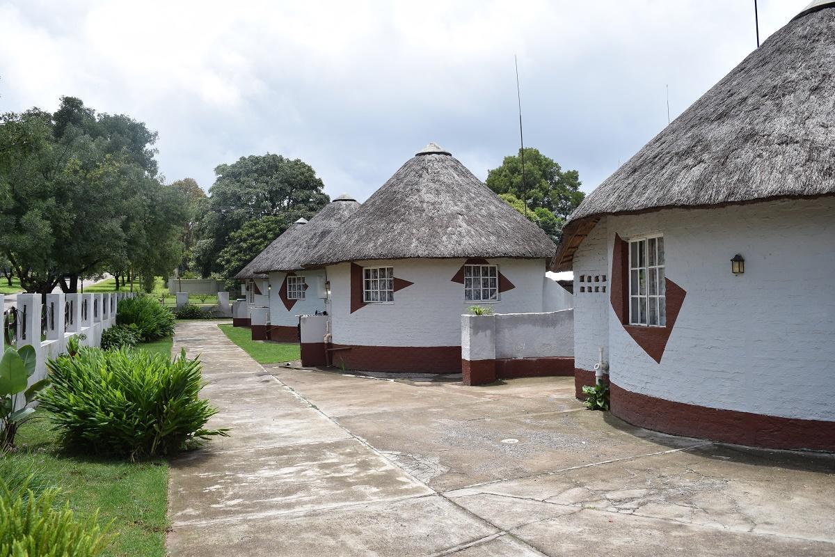 Sheri'S Lodge & Backpackers Graskop Exterior photo