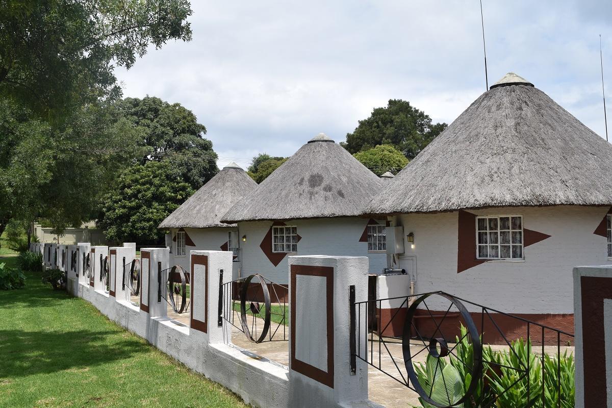 Sheri'S Lodge & Backpackers Graskop Exterior photo